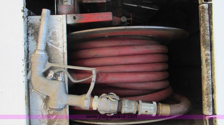 image for item I3005 1993 Mack B4900 fuel truck