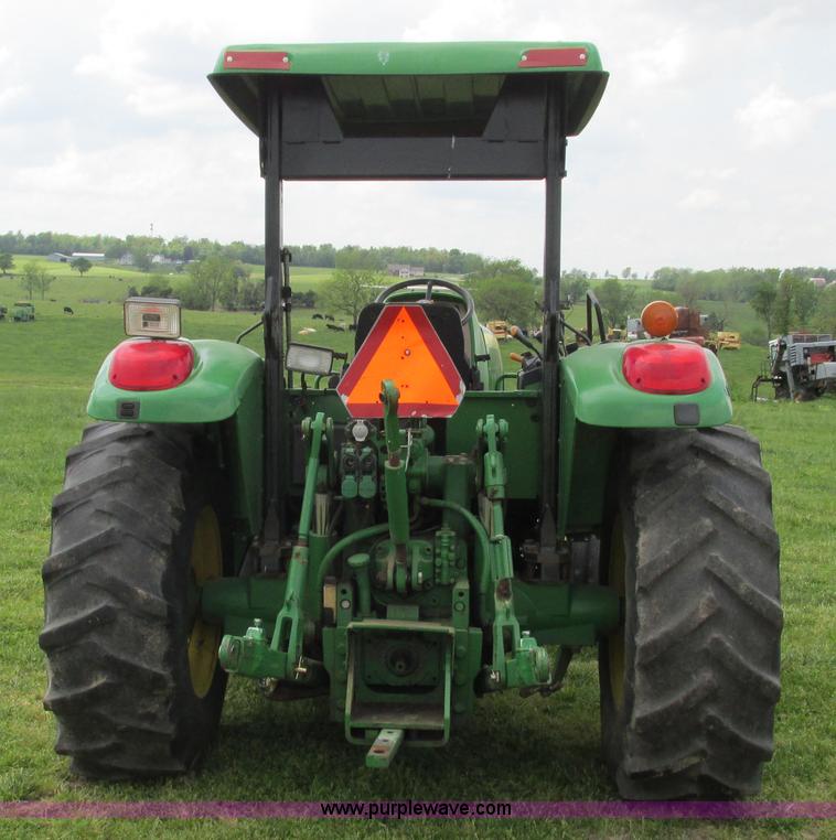 image for item I3016 2006 John Deere 6220L tractor