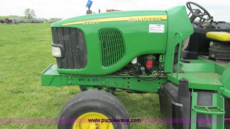 image for item I3016 2006 John Deere 6220L tractor