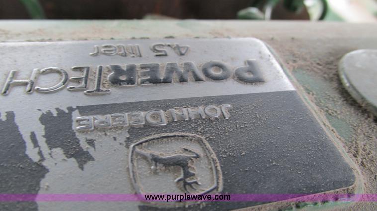 image for item I3016 2006 John Deere 6220L tractor