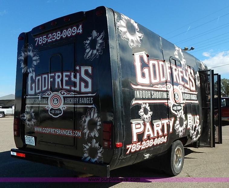 image for item I5274 1997 Ford Econoline E350 party bus