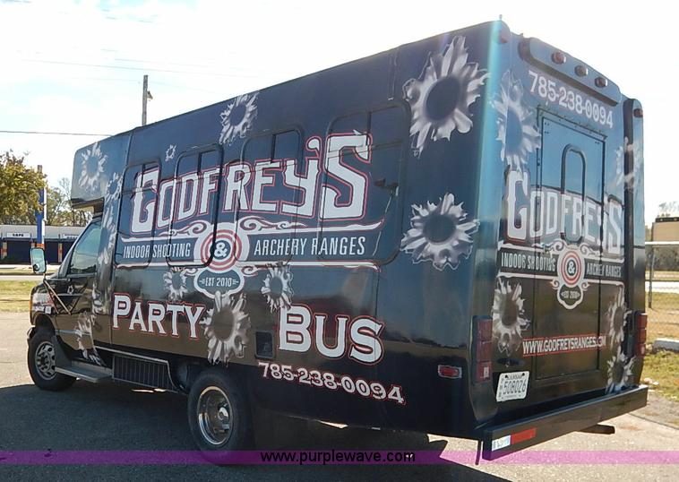 image for item I5274 1997 Ford Econoline E350 party bus