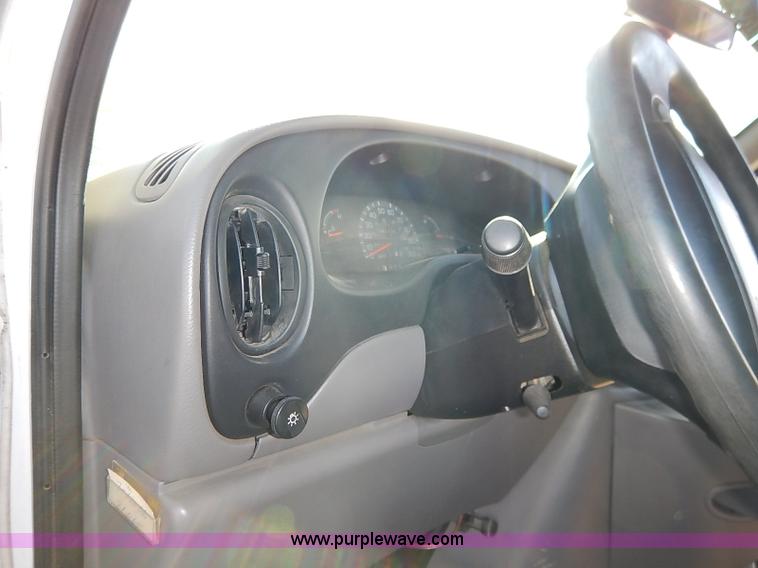 image for item I5274 1997 Ford Econoline E350 party bus