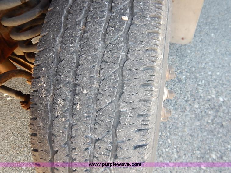 image for item I5274 1997 Ford Econoline E350 party bus