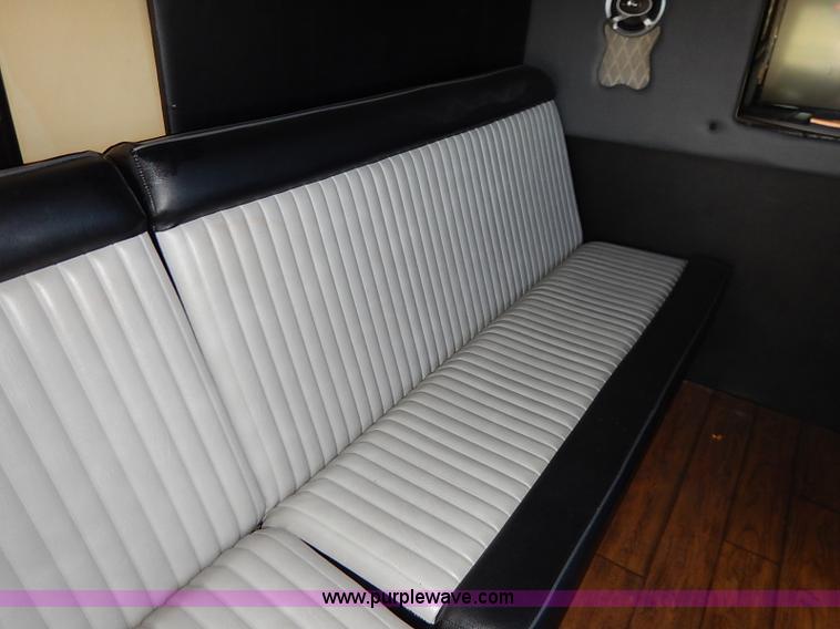 image for item I5274 1997 Ford Econoline E350 party bus