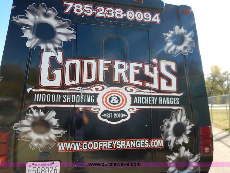 image for item I5274 1997 Ford Econoline E350 party bus