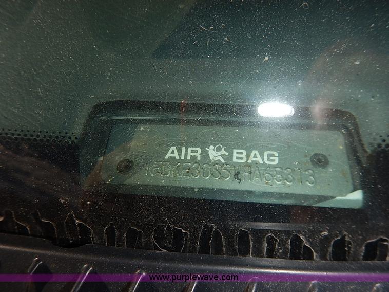 image for item I5274 1997 Ford Econoline E350 party bus