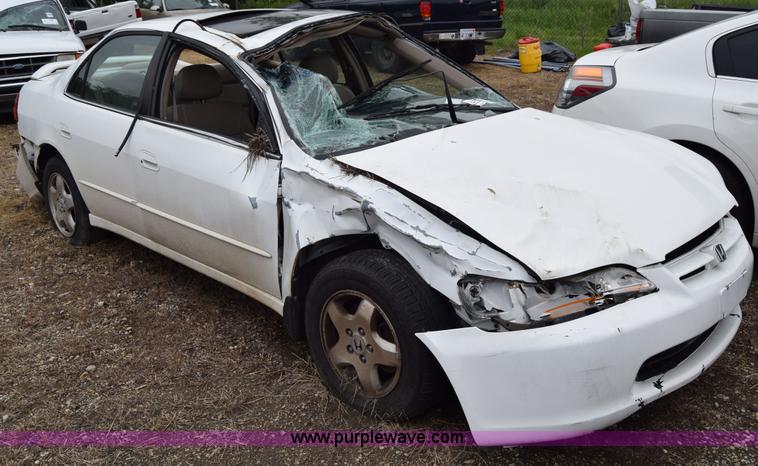 image for item J6618 1998 Honda Accord