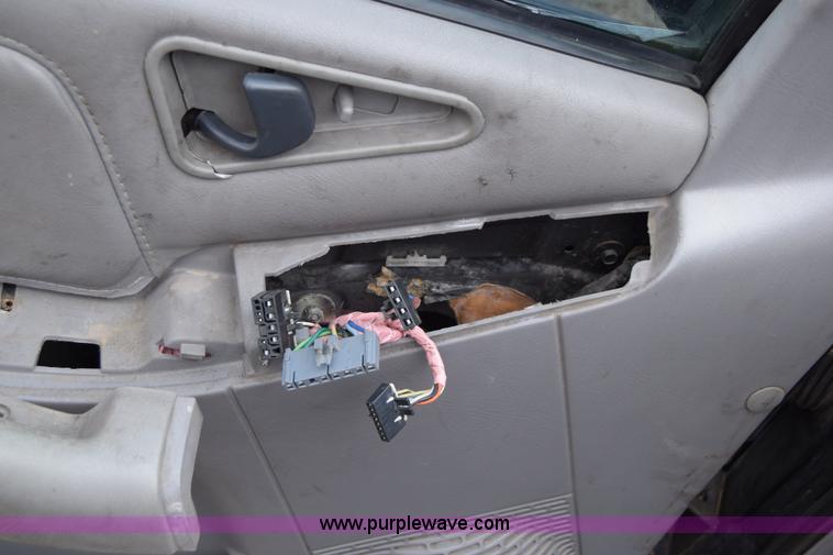 image for item J6619 1995 Chevrolet Blazer SUV