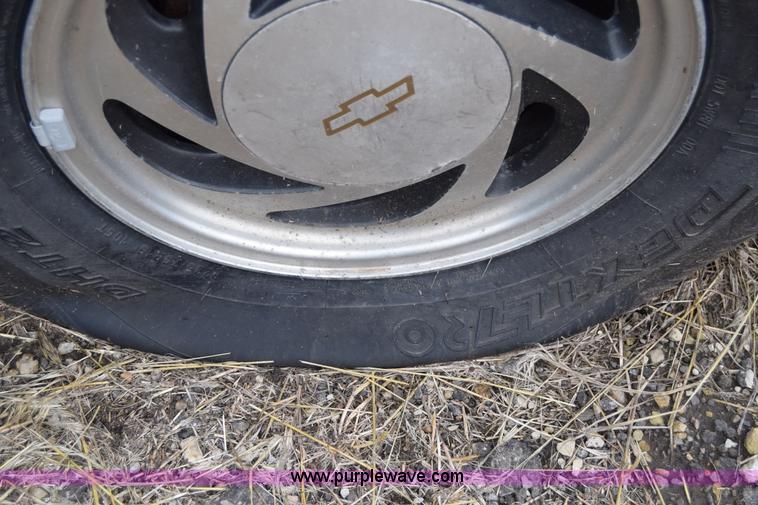 image for item J6619 1995 Chevrolet Blazer SUV