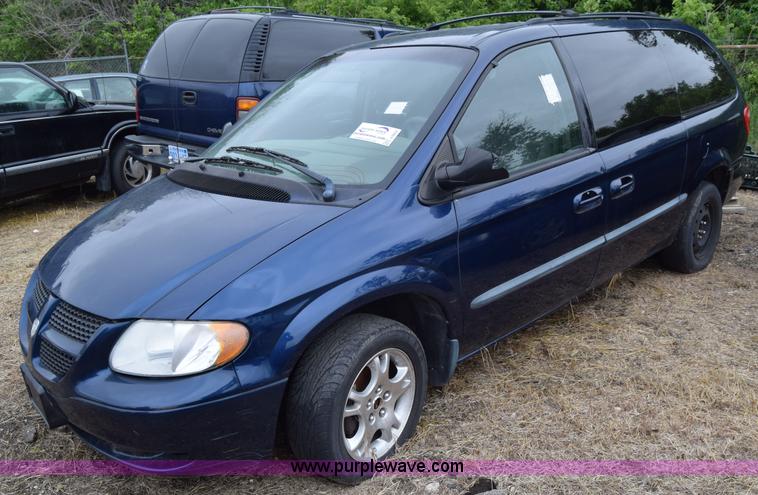 image for item J6622 2002 Dodge Grand Caravan van
