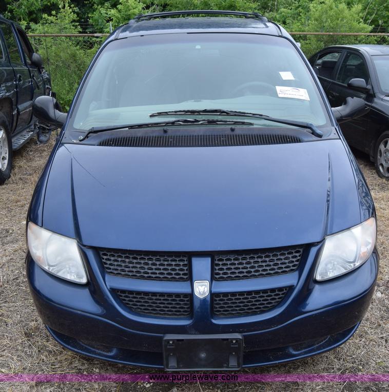 image for item J6622 2002 Dodge Grand Caravan van