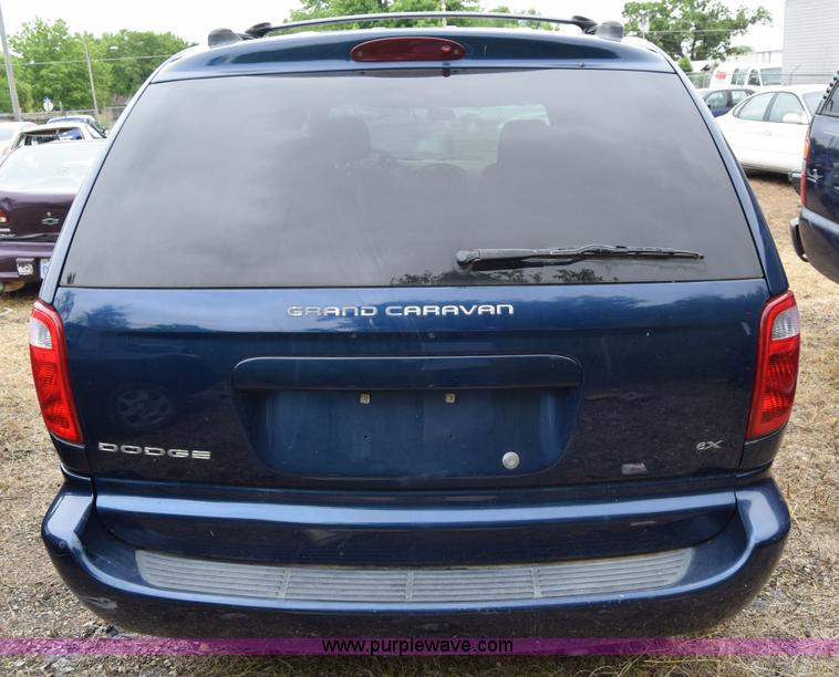 image for item J6622 2002 Dodge Grand Caravan van