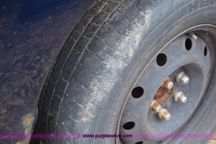 image for item J6622 2002 Dodge Grand Caravan van