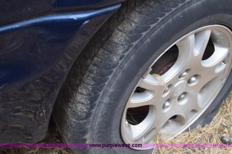 image for item J6622 2002 Dodge Grand Caravan van