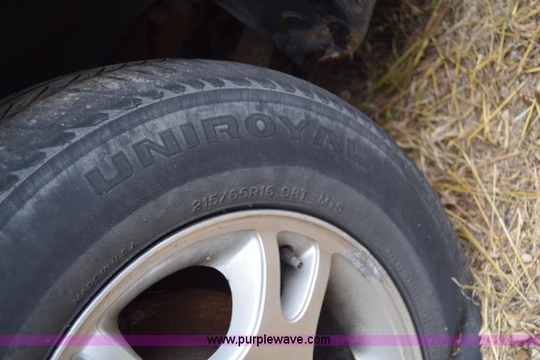 image for item J6622 2002 Dodge Grand Caravan van