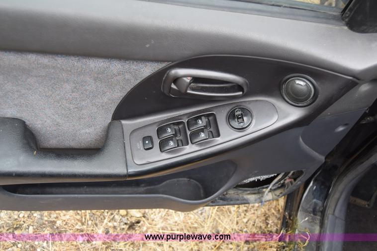 image for item J6623 2002 Hyundai Elantra GLS