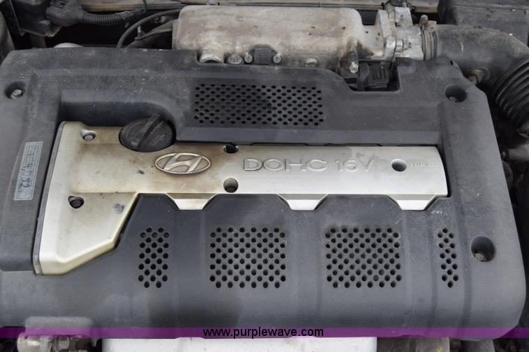 image for item J6623 2002 Hyundai Elantra GLS
