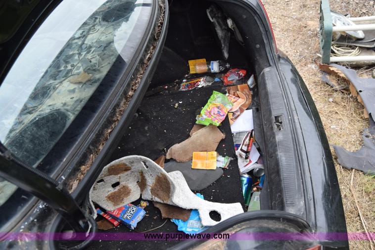 image for item J6623 2002 Hyundai Elantra GLS