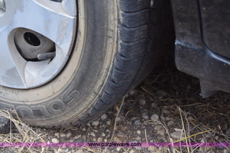 image for item J6623 2002 Hyundai Elantra GLS