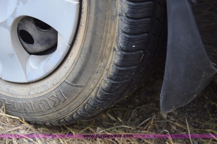 image for item J6623 2002 Hyundai Elantra GLS