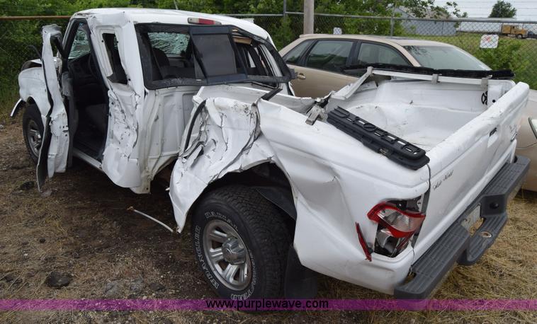 image for item J6625 2001 Ford Ranger