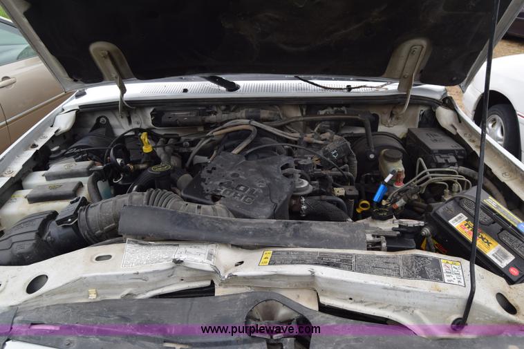 image for item J6625 2001 Ford Ranger