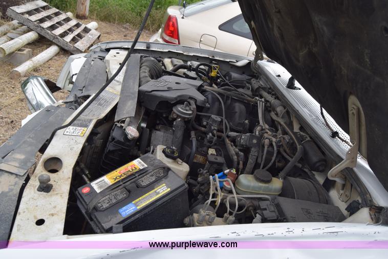 image for item J6625 2001 Ford Ranger