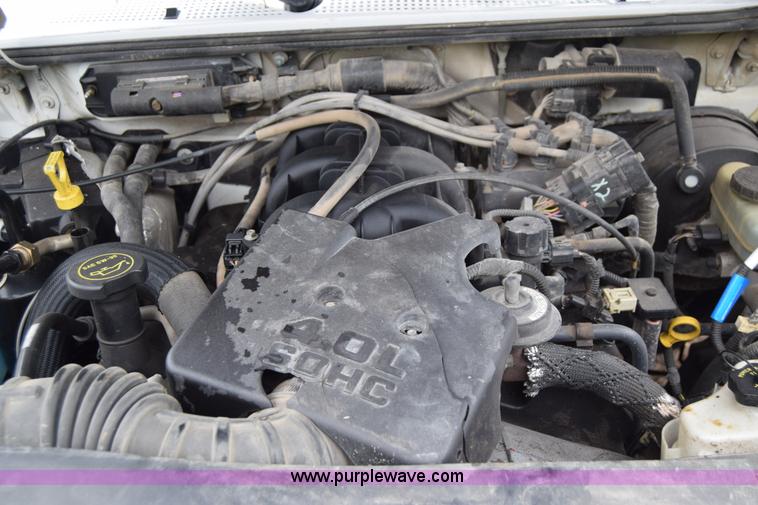 image for item J6625 2001 Ford Ranger