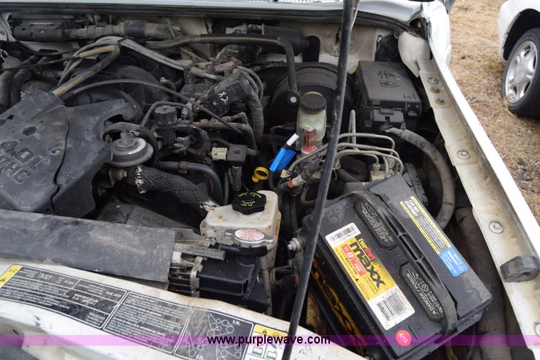 image for item J6625 2001 Ford Ranger