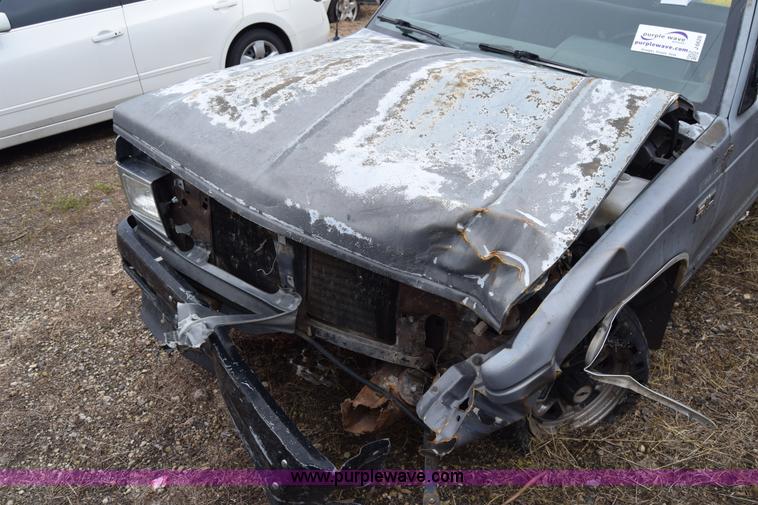 image for item J6629 1986 Chevrolet S10 pickup truck