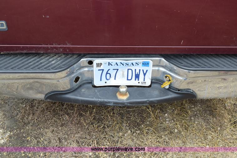 image for item J6630 1998 Ford F150 pickup truck