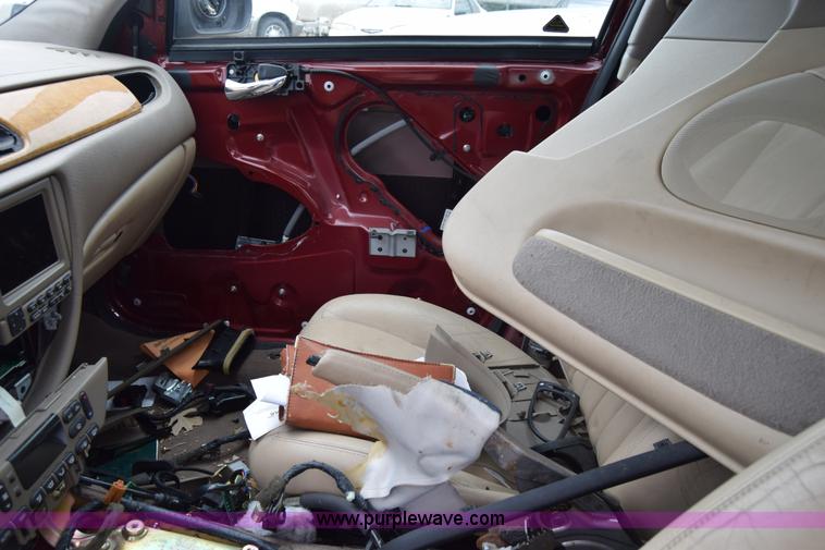 image for item J6631 2000 Jaguar S-Type