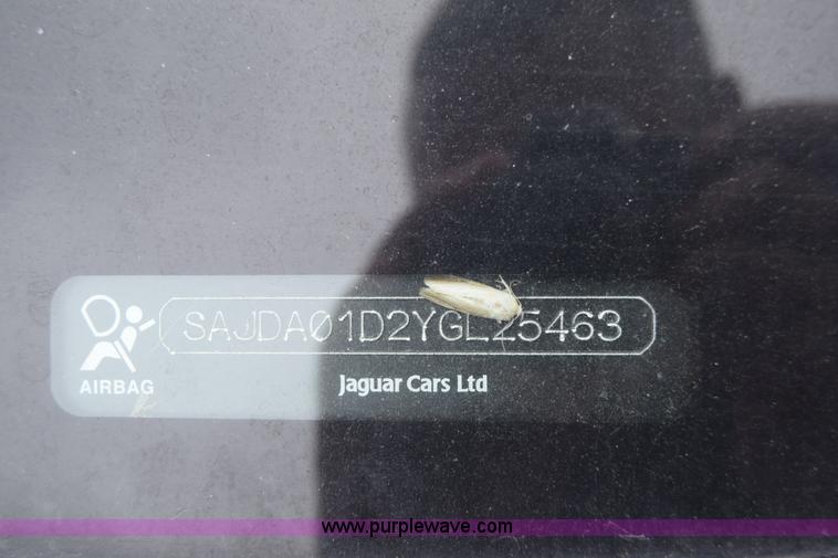 image for item J6631 2000 Jaguar S-Type