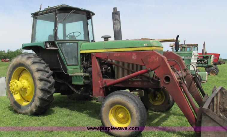 image for item J8500 1976 John Deere 4630 tractor