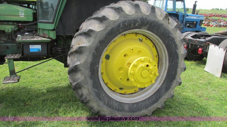 image for item J8500 1976 John Deere 4630 tractor