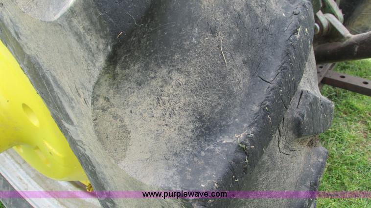 image for item J8500 1976 John Deere 4630 tractor