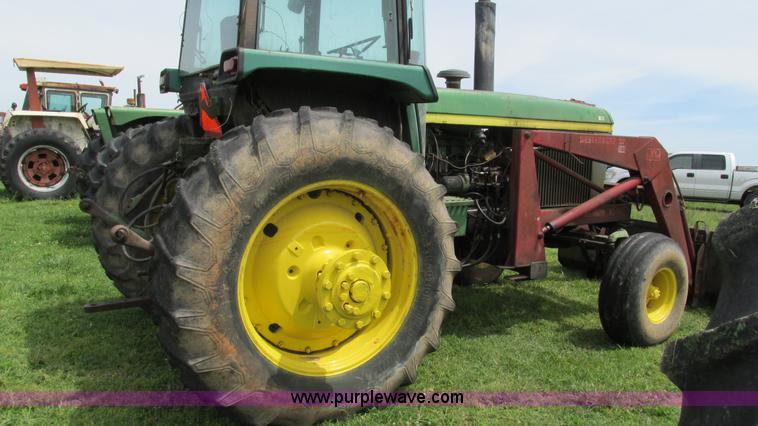 image for item J8500 1976 John Deere 4630 tractor