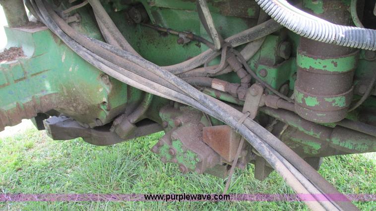 image for item J8500 1976 John Deere 4630 tractor