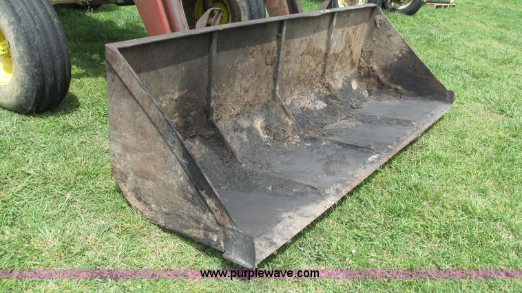 image for item J8500 1976 John Deere 4630 tractor