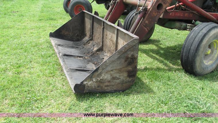 image for item J8500 1976 John Deere 4630 tractor