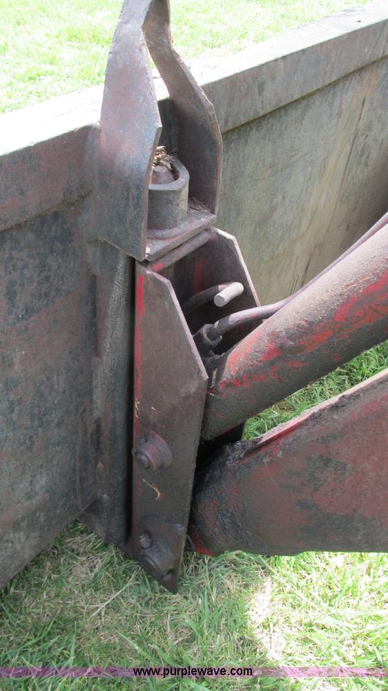 image for item J8500 1976 John Deere 4630 tractor