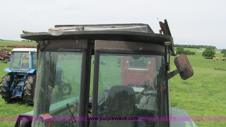 image for item J8500 1976 John Deere 4630 tractor