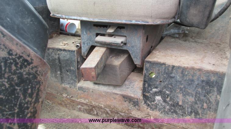 image for item J8500 1976 John Deere 4630 tractor