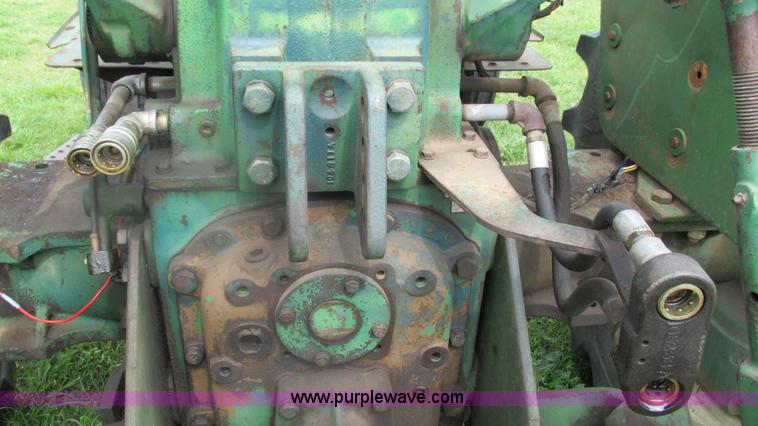 image for item J8502 Oliver 1900 tractor