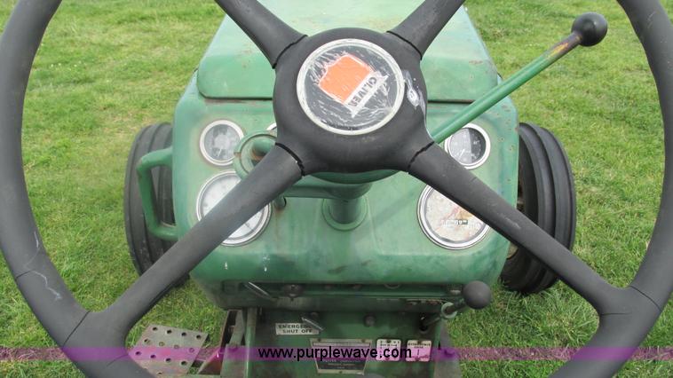 image for item J8502 Oliver 1900 tractor