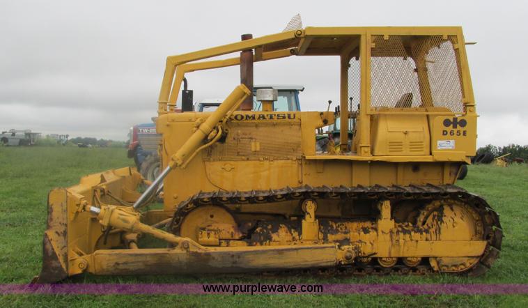 image for item J8509 Komatsu D65E dozer