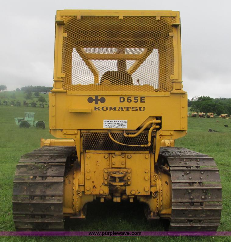 image for item J8509 Komatsu D65E dozer