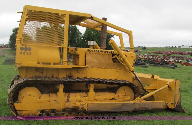 image for item J8509 Komatsu D65E dozer