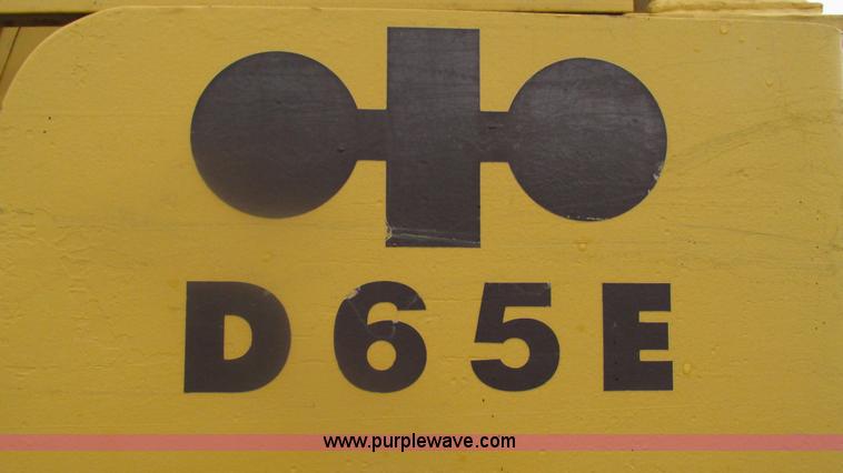image for item J8509 Komatsu D65E dozer
